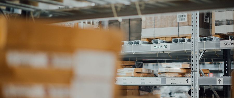 Correas para la industria postal